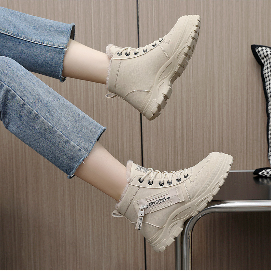 BOTAS MOUNTAIN STREET