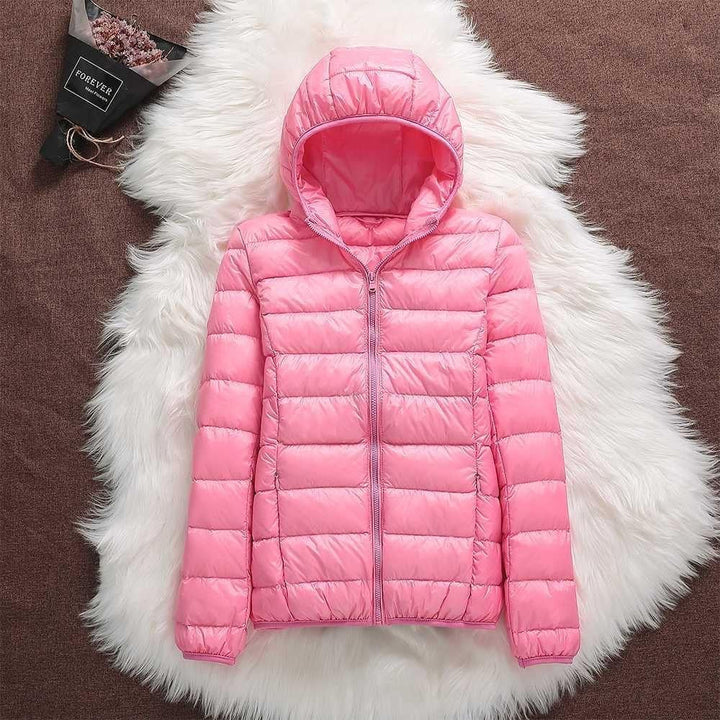 CHAQUETA ULTRA LIGERA CON CAPUCHA