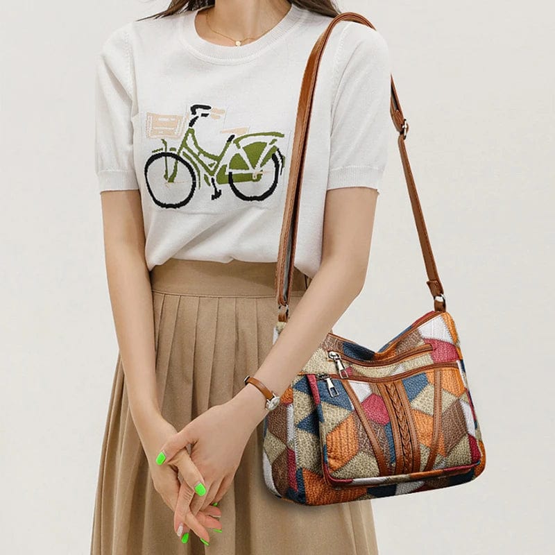 SOLARA | BOLSO DE CUERO ESTILO MOSAICO