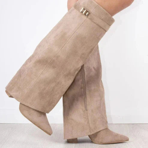 BOTAS ALTAS SOLANA™ | ANTE SINTÉTICO CON SOLAPA Y TACÓN BLOQUE