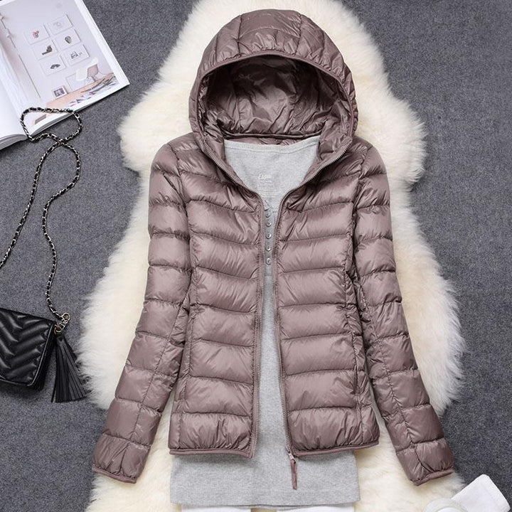 CHAQUETA ULTRA LIGERA CON CAPUCHA