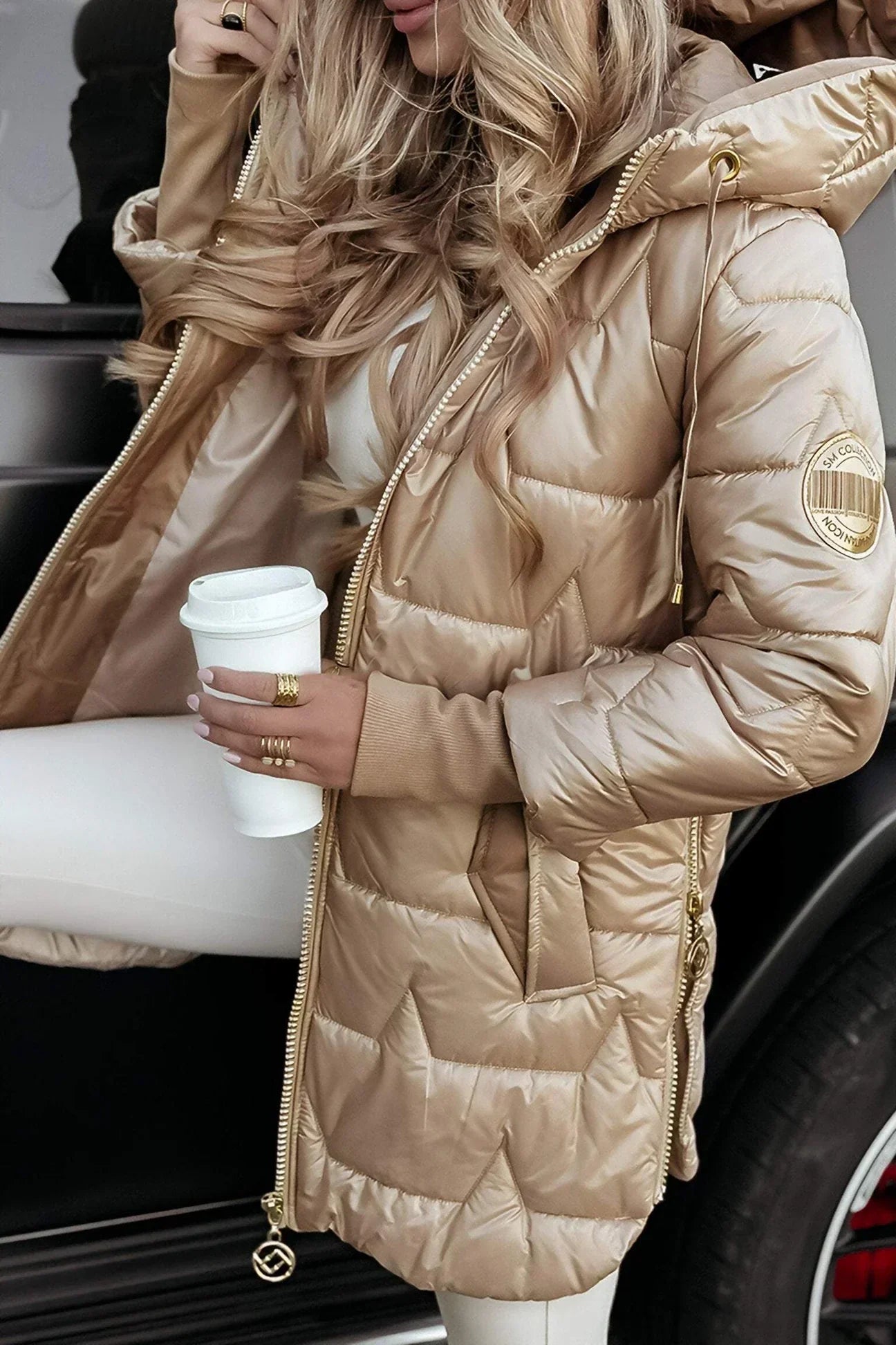 ABRIGO INVERNAL NAYA™ | ELEGANCIA ACOLCHADA CON CAPUCHA PROTECTORA