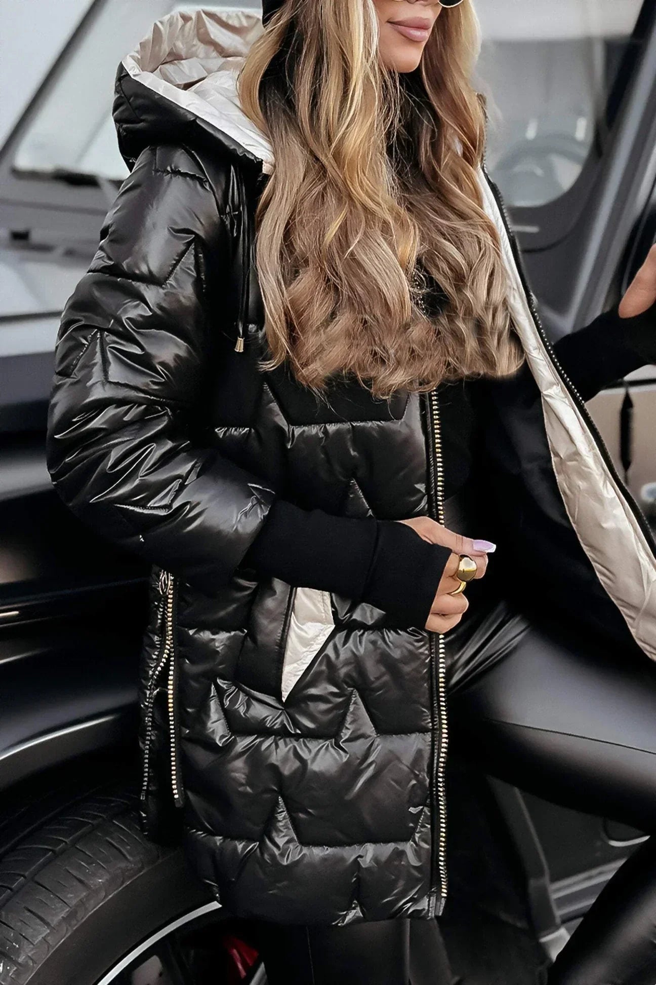 ABRIGO INVERNAL NAYA™ | ELEGANCIA ACOLCHADA CON CAPUCHA PROTECTORA