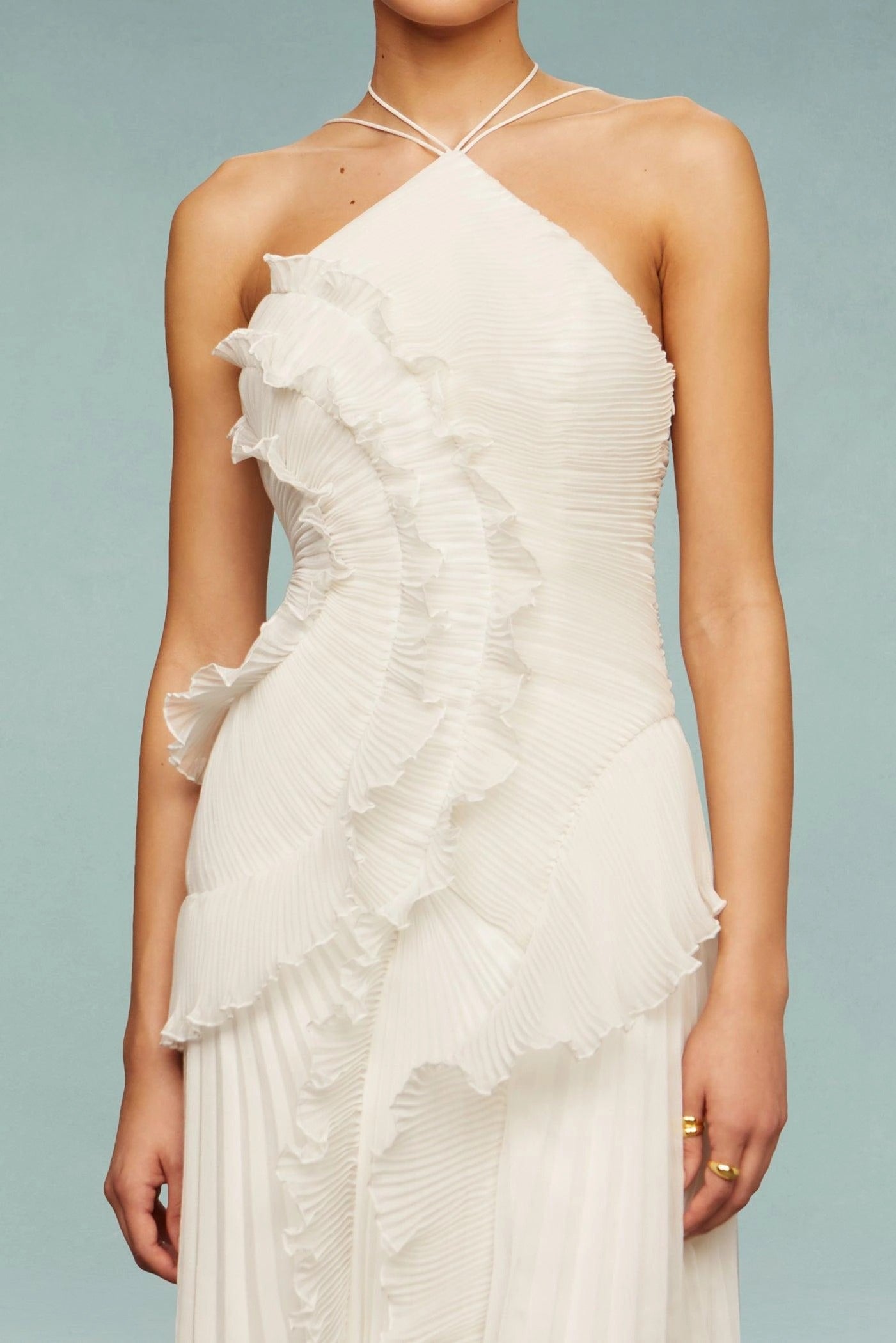 VESTIDO MIDI ROMÁNTICO PLISADO FRILLÉA