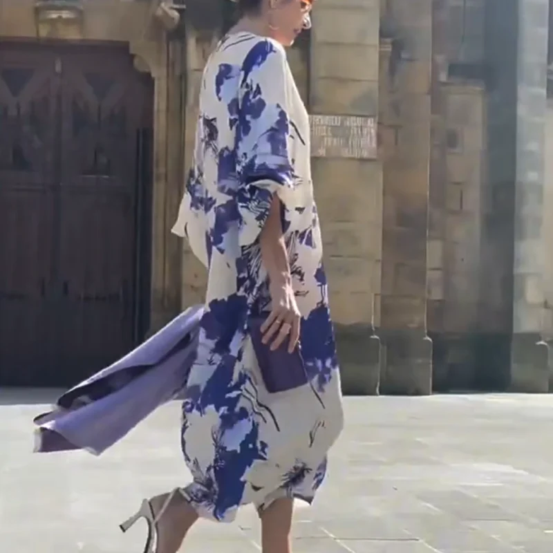 VESTIDO “PURPLE DREAM™” – ESCOTE EN V Y ESTAMPADO EXCLUSIVO LARGO ELEGANTE