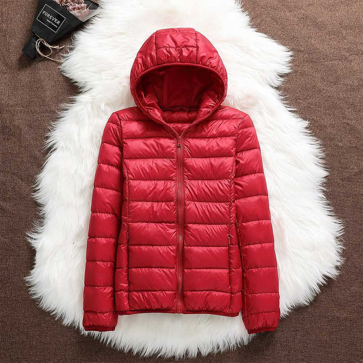 CHAQUETA ULTRA LIGERA CON CAPUCHA