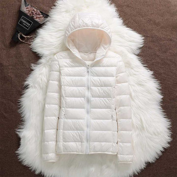 CHAQUETA ULTRA LIGERA CON CAPUCHA