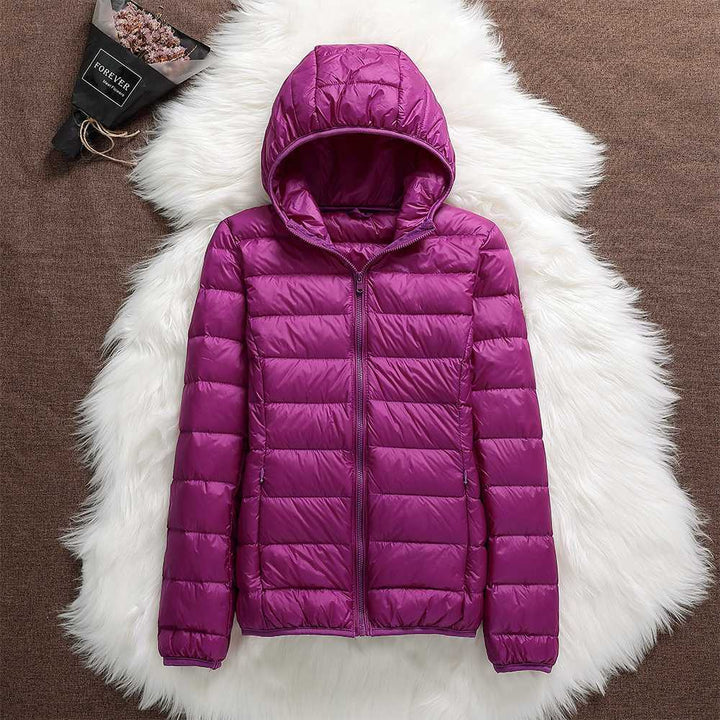 CHAQUETA ULTRA LIGERA CON CAPUCHA