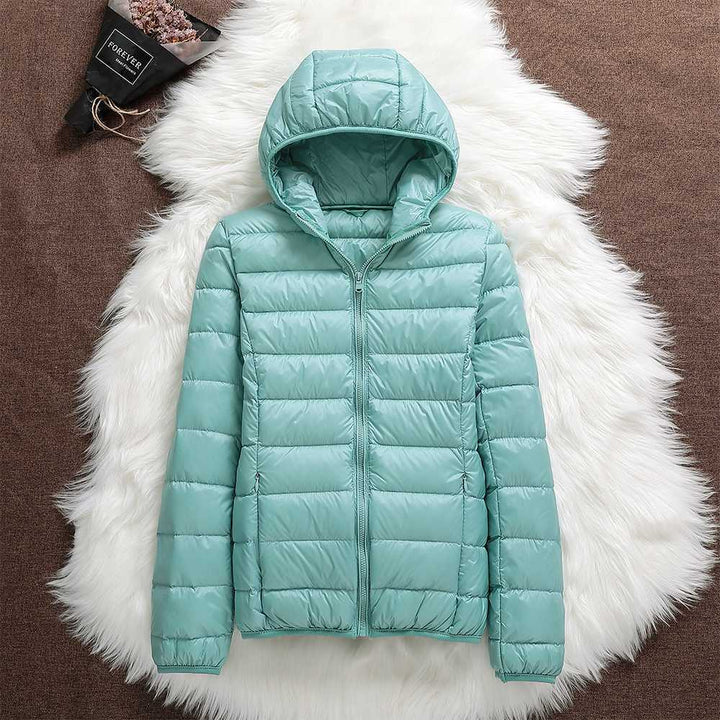 CHAQUETA ULTRA LIGERA CON CAPUCHA