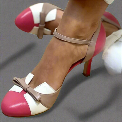 Lucinda™ | Zapatos de salón color block con lazo decorativo