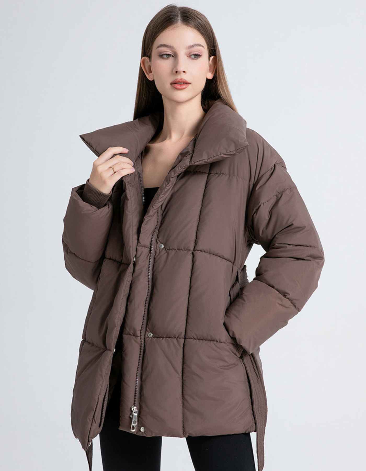 VALENTINA – CHAQUETA ACOLCHADA CON SILUETA ELEGANTE