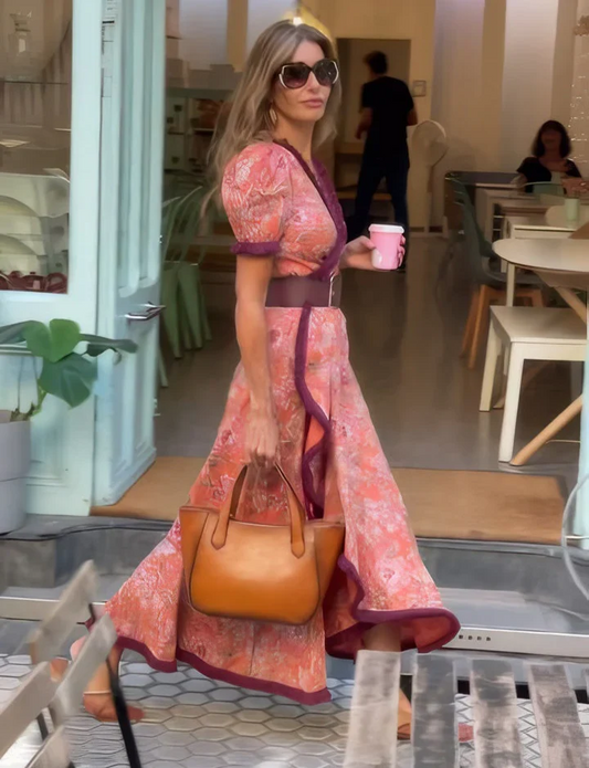 VESTIDO LARGO CON CINTURÓN MOCCA