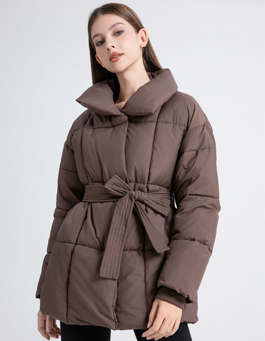 VALENTINA – CHAQUETA ACOLCHADA CON SILUETA ELEGANTE