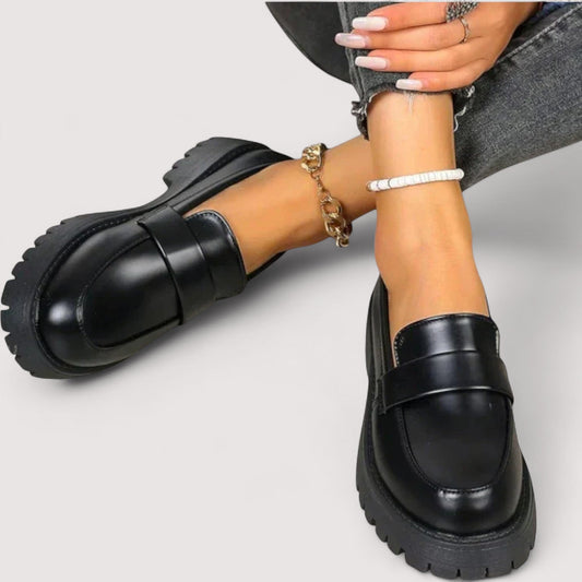 MOCASÍN VIENA – ELEGANTE Y VERSÁTIL DE MUJER