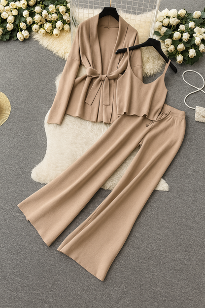 PALOMA™ | TRAJE DE MUJER EN TRES PIEZAS DE LUJO Y CONFORT