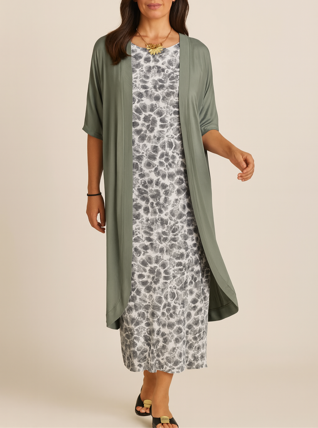 VESTIDO AMAYA – ELEGANCIA MODERNA CON ESTOLA INCLUIDA