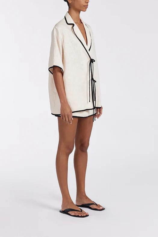 CONJUNTO DE FALDA COLOR CREMA MADISON