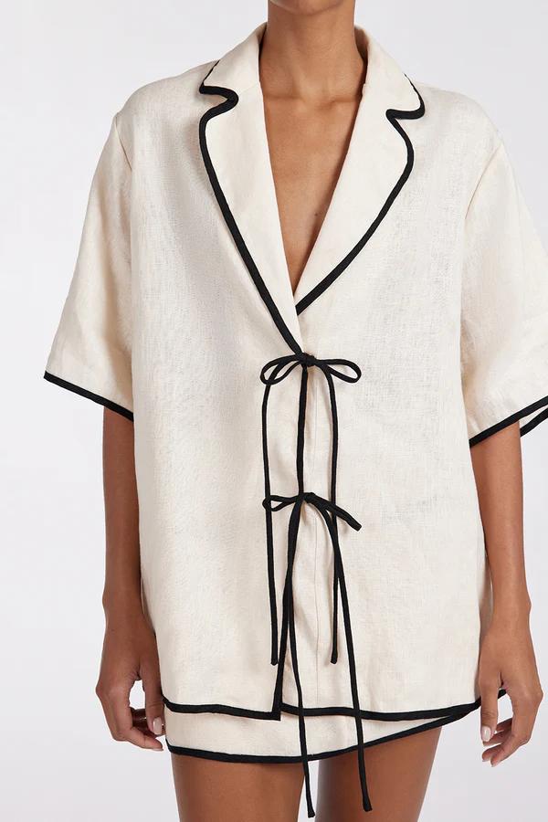 CONJUNTO DE FALDA COLOR CREMA MADISON