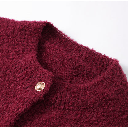 CARDIGAN ELEGANCE