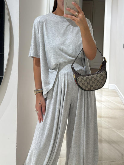 CONJUNTO DE ALGODÓN Y MODAL SOFÍA™ | COMODIDAD SUAVE Y ESTILO CASUAL