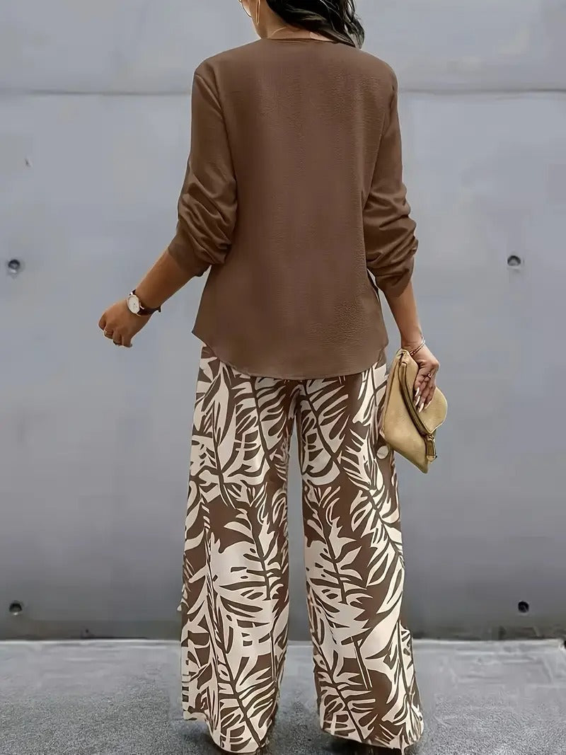 CONJUNTO SAFARI™ | BLUSA LIGERA Y PANTALÓN ESTAMPADO TROPICAL