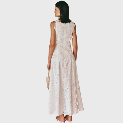 ARIBELA VESTIDO LARGO CON BORDES BORDADOS FLORALES