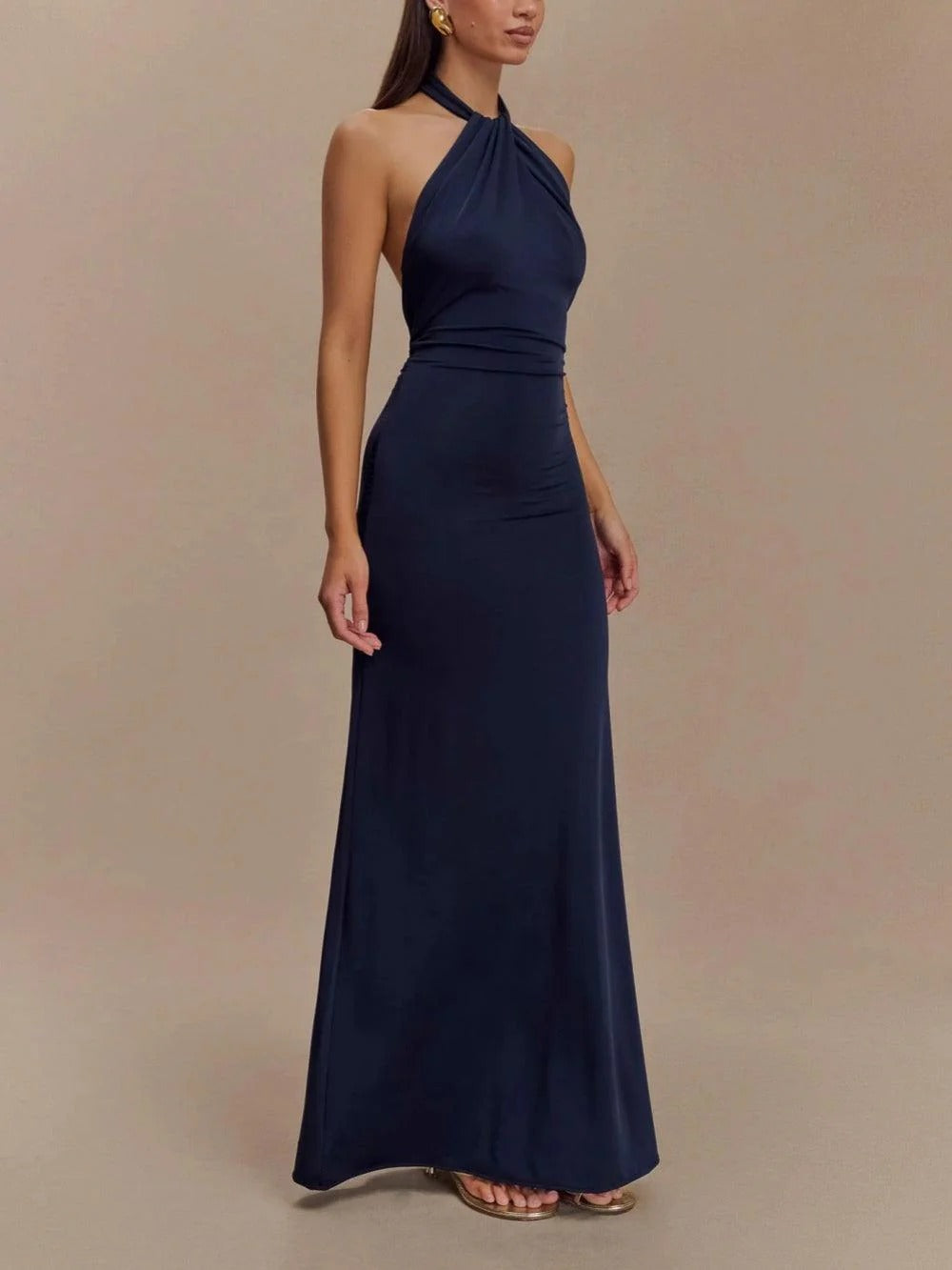 VESTIDO HALTER SATINADO JUDITH